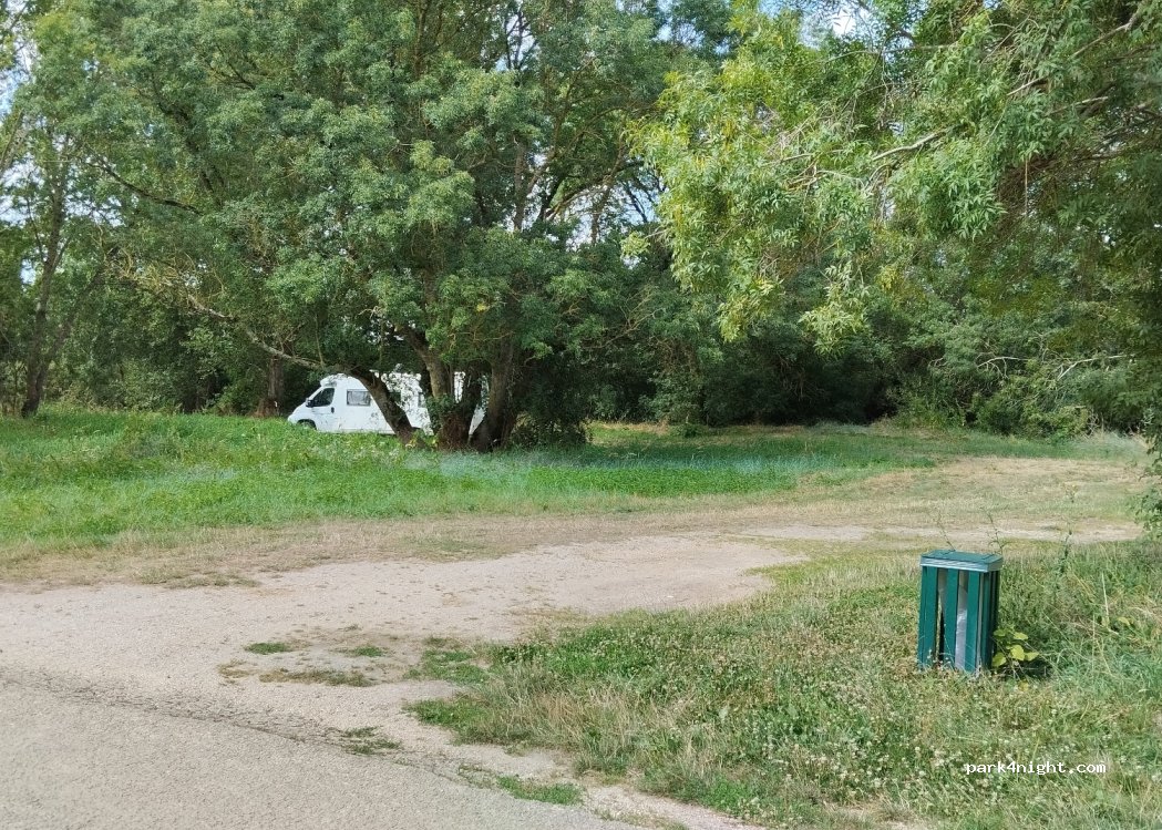(49400) Saumur - Chemin de la Petite Monnie — foto 2
