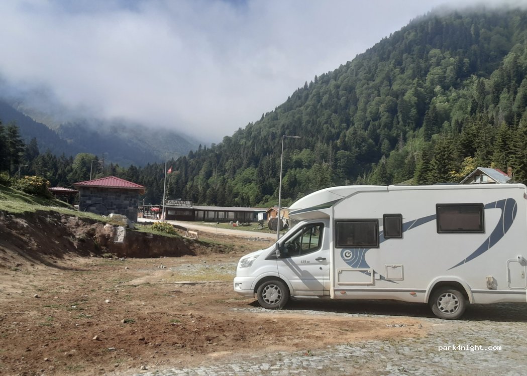 (53780) Yukarışimşirli - Unnamed Road — foto