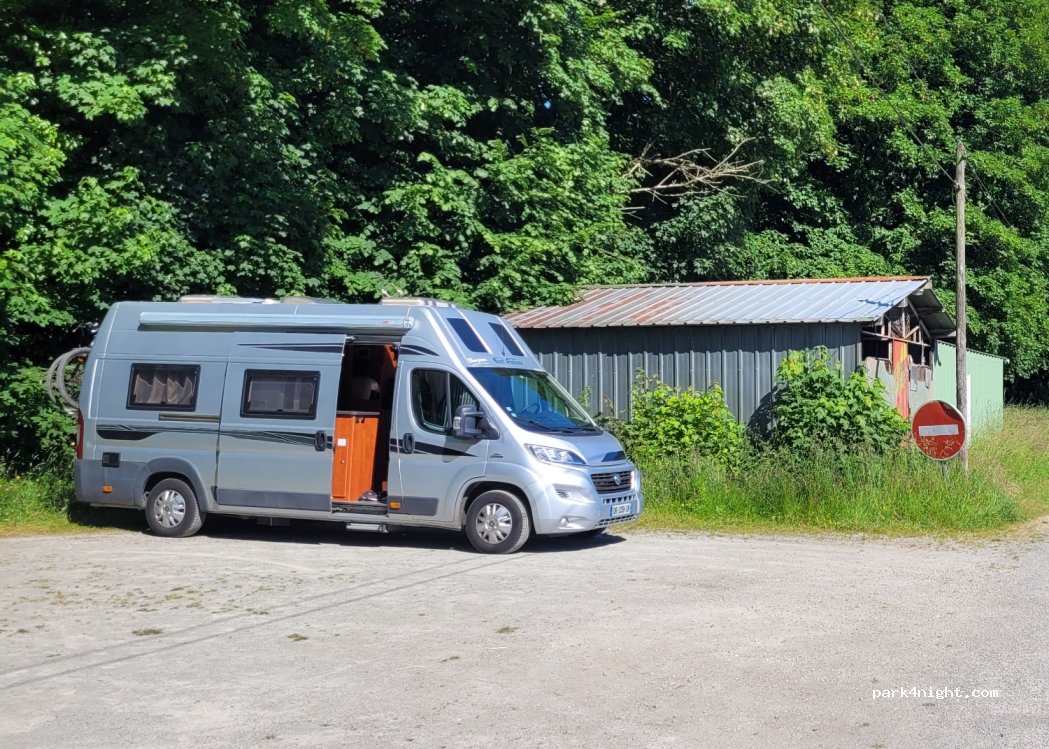 (22530) Guerlédan - 1 Lieu dit — foto