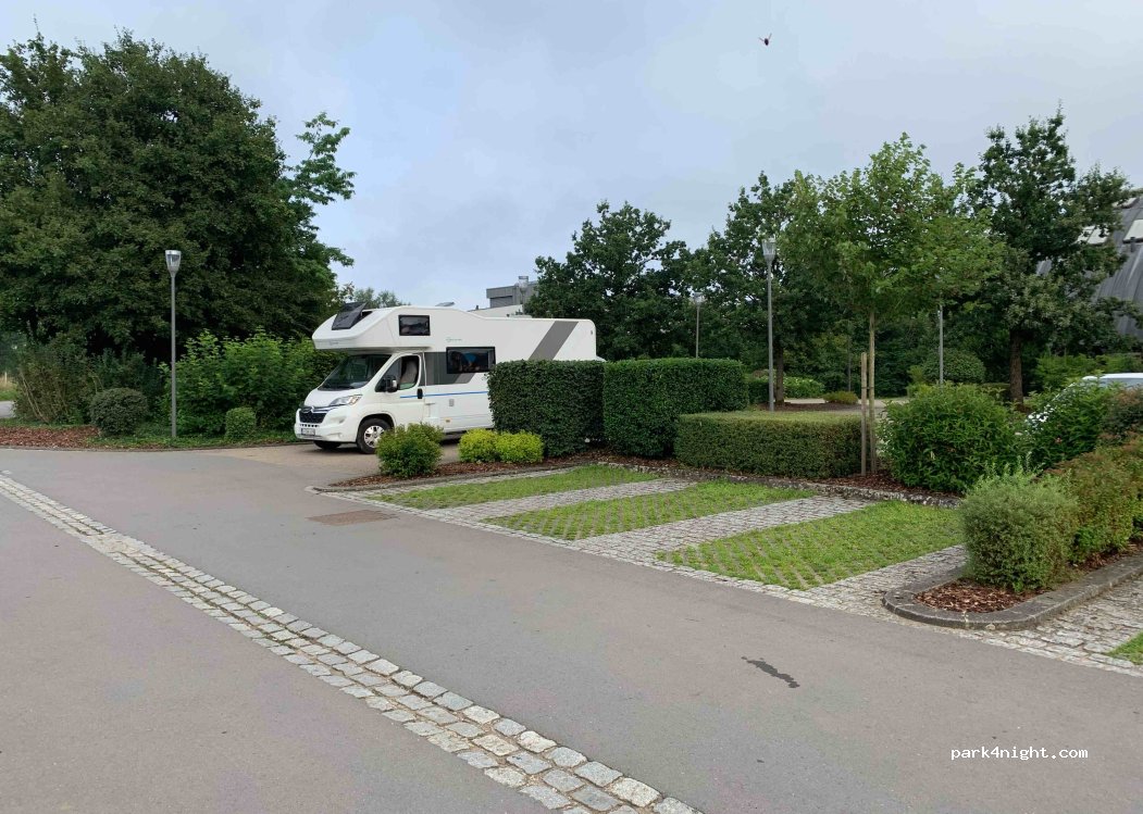 (8334) Capellen Mamer - 9 Rannerwee — foto
