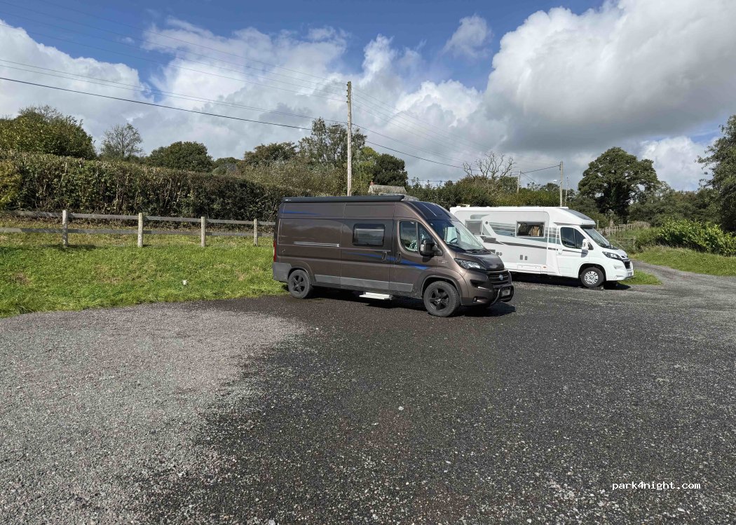 (SA15 5AR) Drefach - Capel Seion Road — foto 5