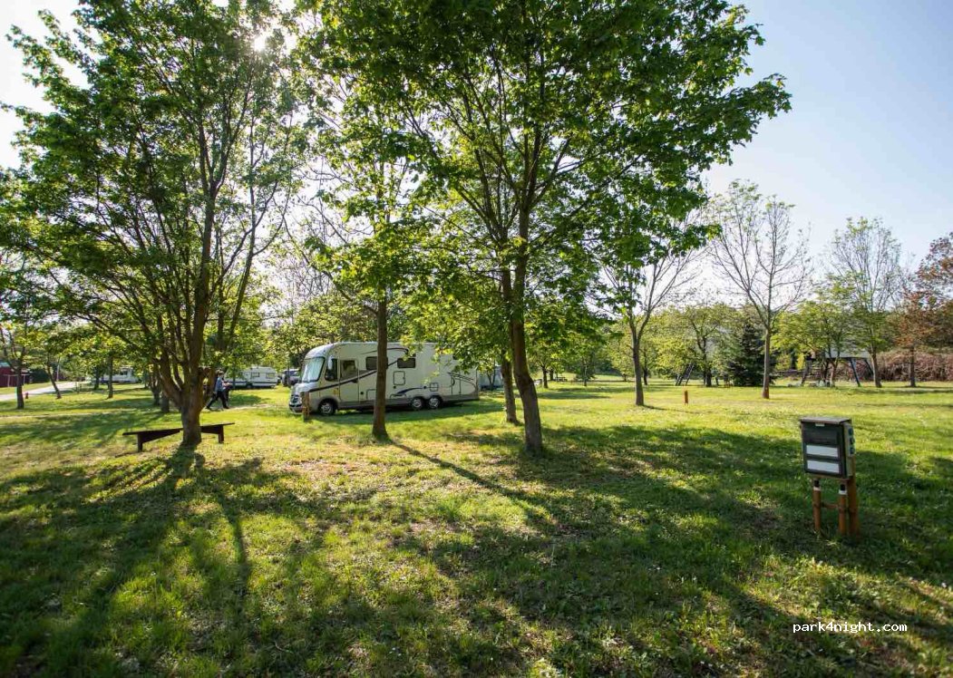 Camping Prague Džbán — foto 3