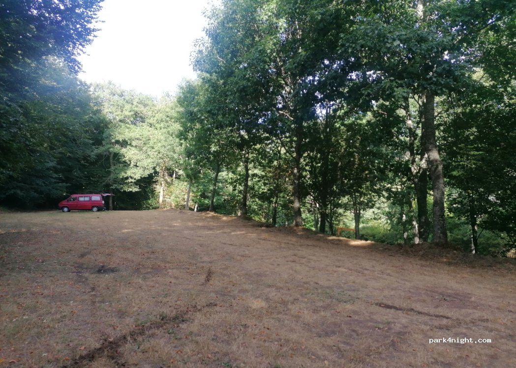 (81240) Saint-Amans-Valtoret - Unnamed Road — foto 2