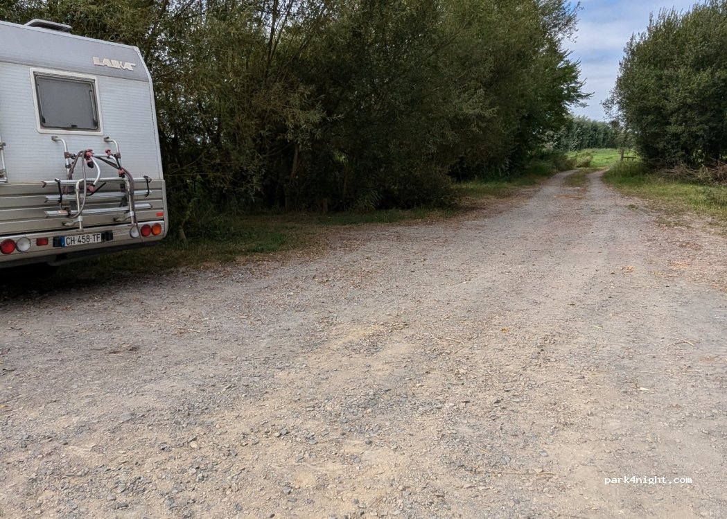 (50620) Carentan-les-Marais - D444 — foto