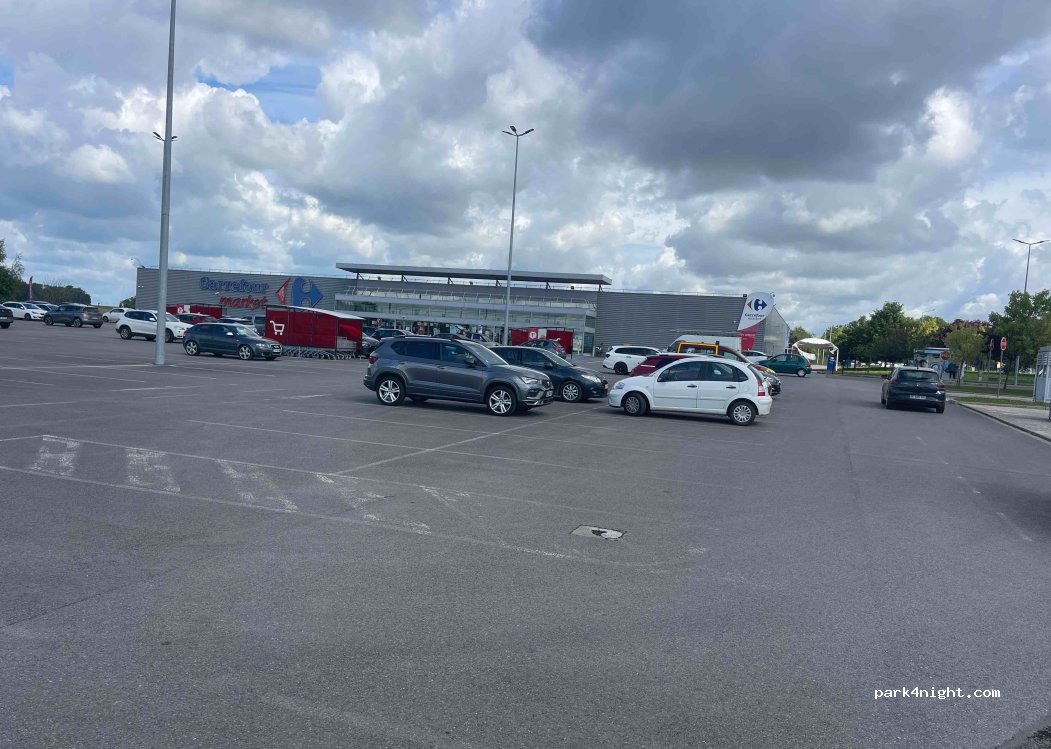 (02600) Villers-Cotterêts - 231 Rue du Général Leclerc — foto