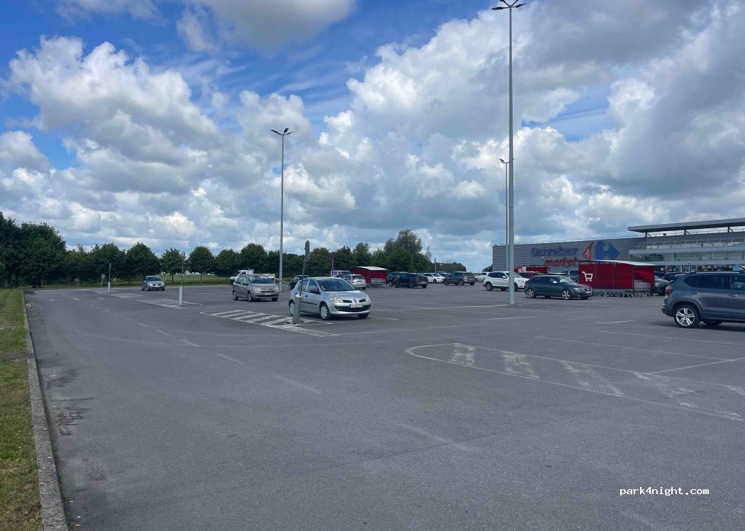 (02600) Villers-Cotterêts - 231 Rue du Général Leclerc — foto 2