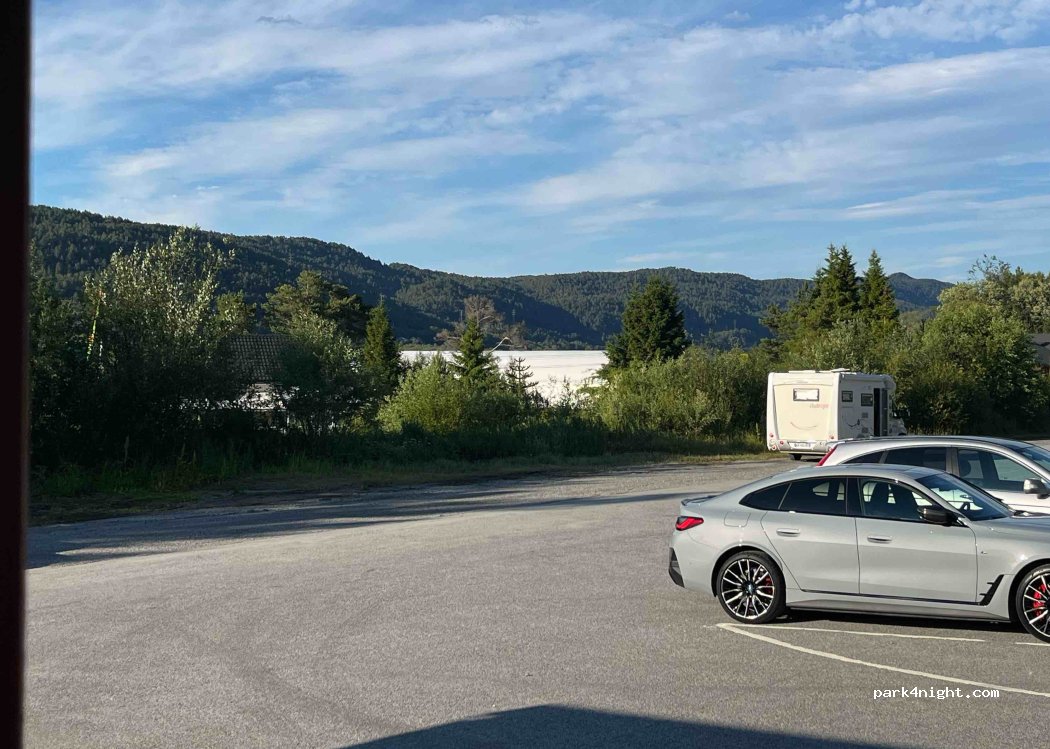 (6011) Ålesund - 22 Myrdalsvegen — foto