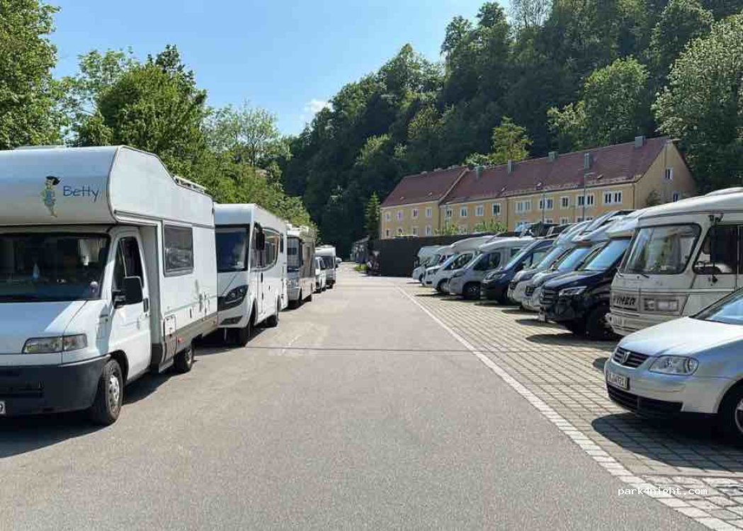 Wohnmobilstellplatz Ilzbrücke — foto 3
