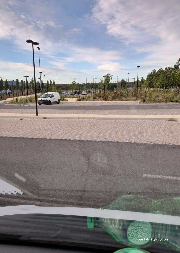 (83470) Saint-Maximin-la-Sainte-Baume - 35 Rue des Écoles — foto