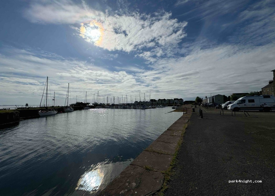 (DD6 9BA) Tayport - 6 Jubilee Buildings — foto