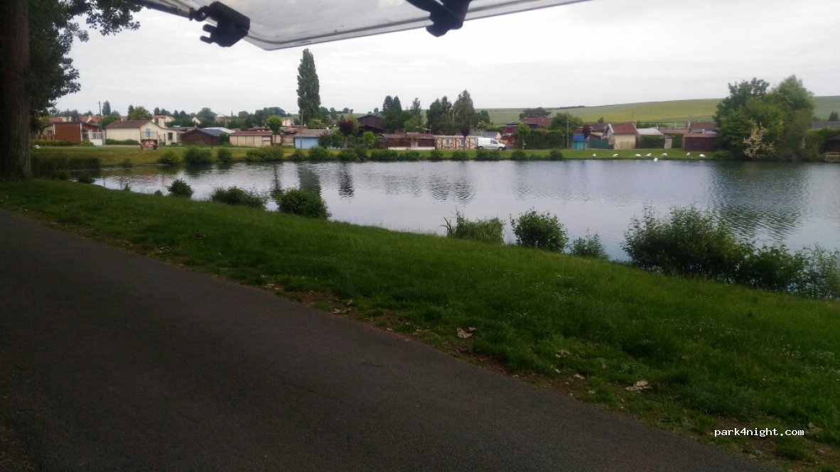 (60112) Milly-sur-Thérain - 298 Allée de la Tanche — foto