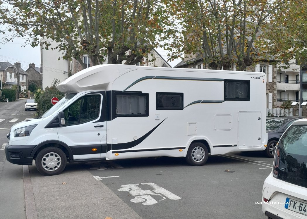 (22700) Perros-Guirec - 21 Rue Anatole France — foto 2