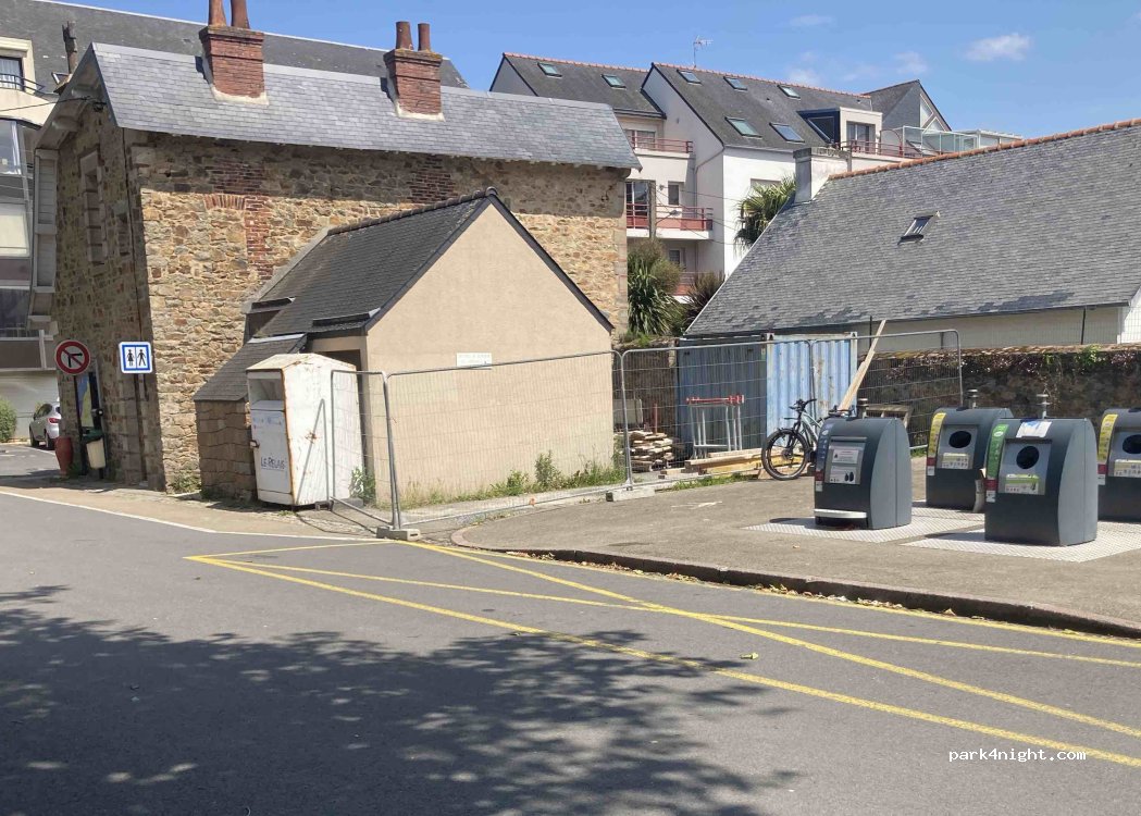 (22700) Perros-Guirec - 21 Rue Anatole France — foto 4
