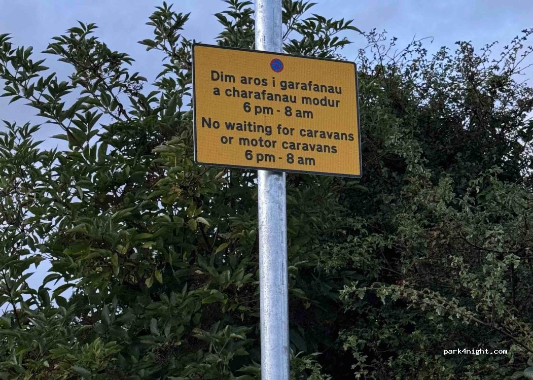 () Llanfairpwllgwyngyll - Unnamed Road — foto 4