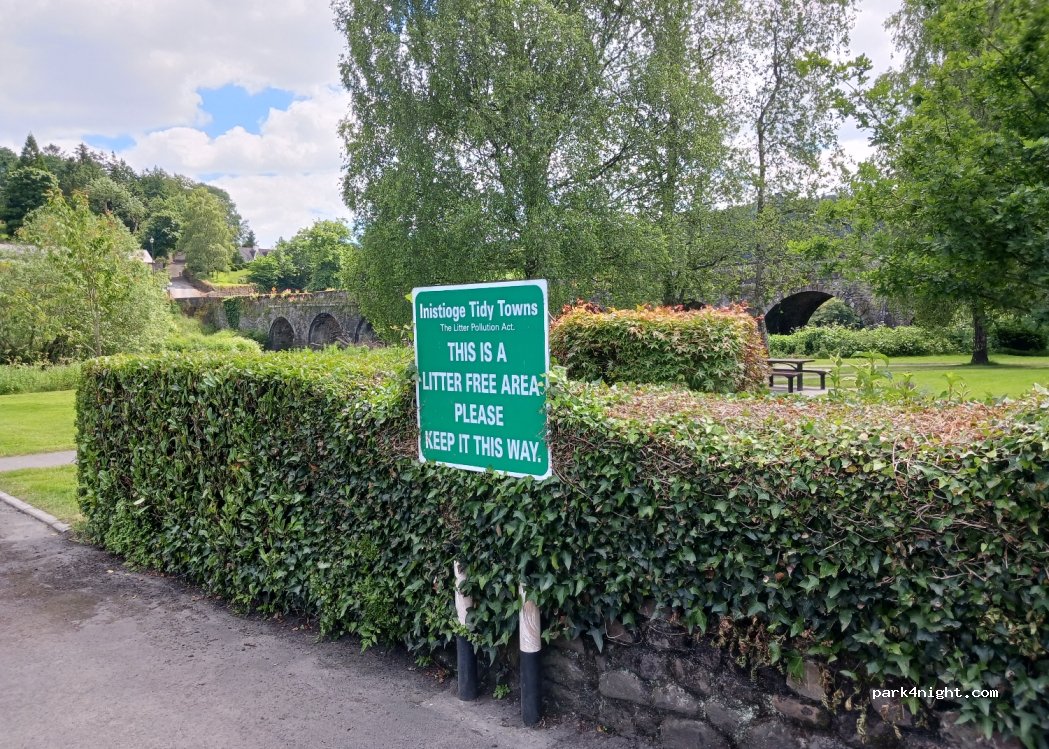 (R95 E861) Inistioge - R700 — foto