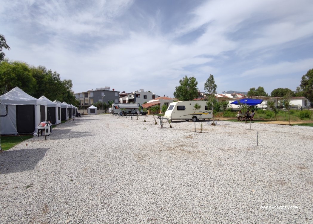 (35465)  - 1/5 5156. Sokak — foto