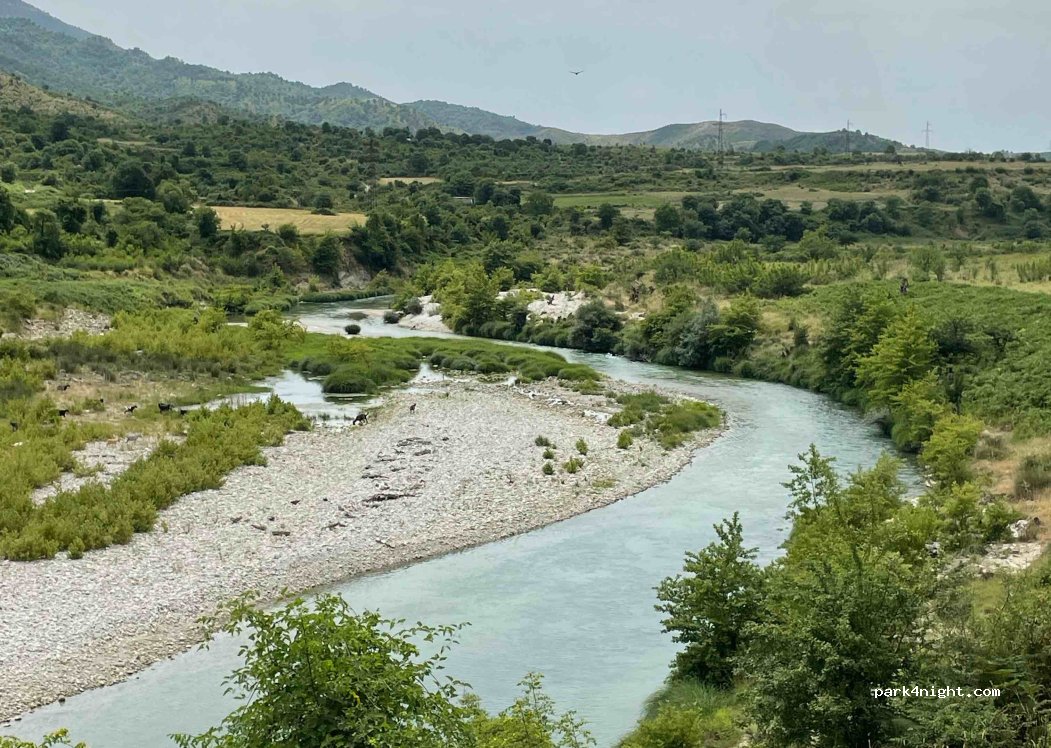 () Hormovë - — foto 2