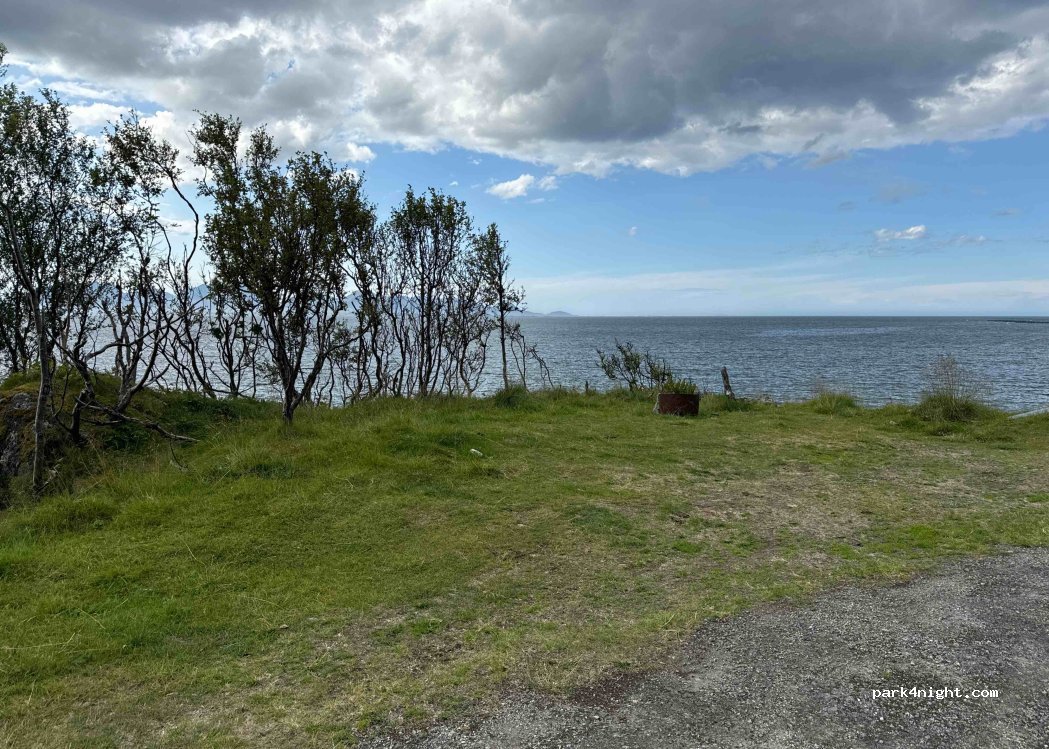 (8484) Risøyhamn - Sekundær Fylkesveg 973 — foto