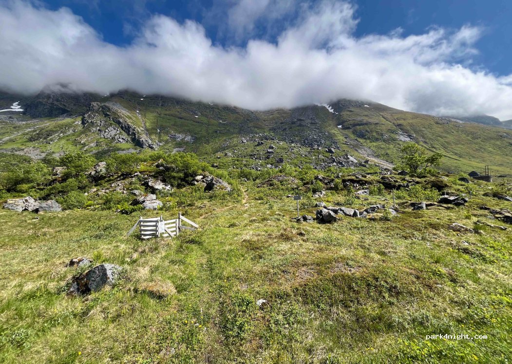 (8380) Ramberg - 17 Sekundær Fylkesveg 803 — foto