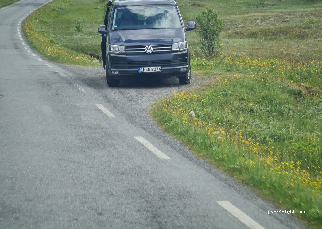 (8380) Ramberg - 17 Sekundær Fylkesveg 803 — foto 3