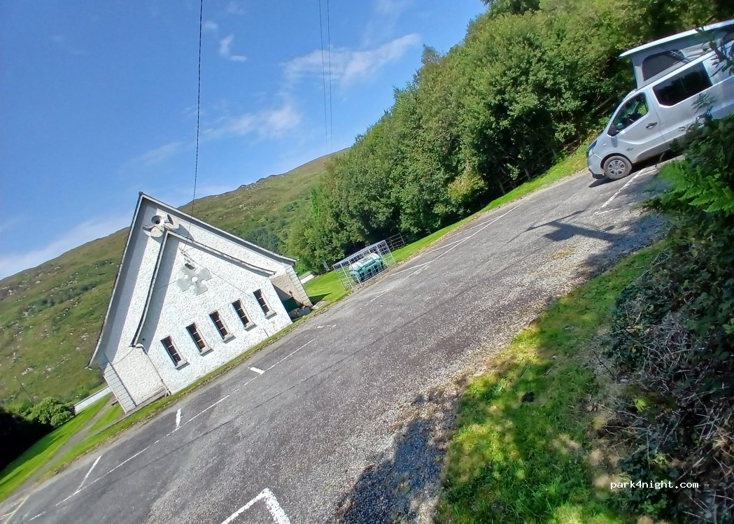 (V93 DF8H) Clonkeen - Unnamed Road — foto