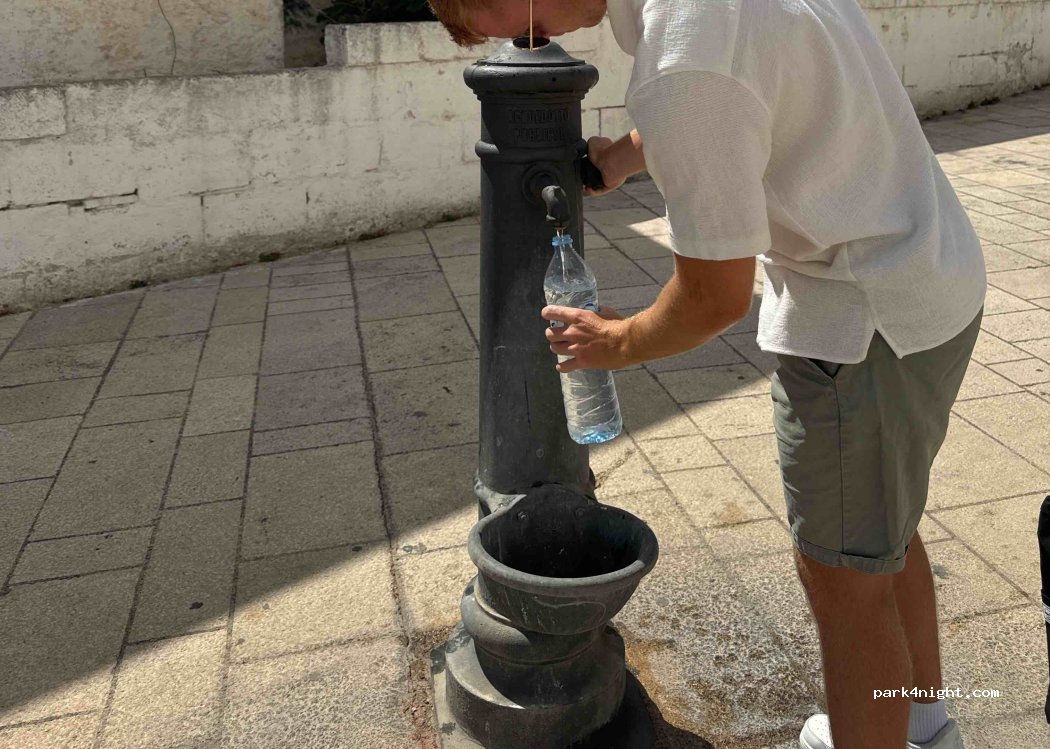 (72017) Ostuni - 19 Via Giosuè Pinto — foto