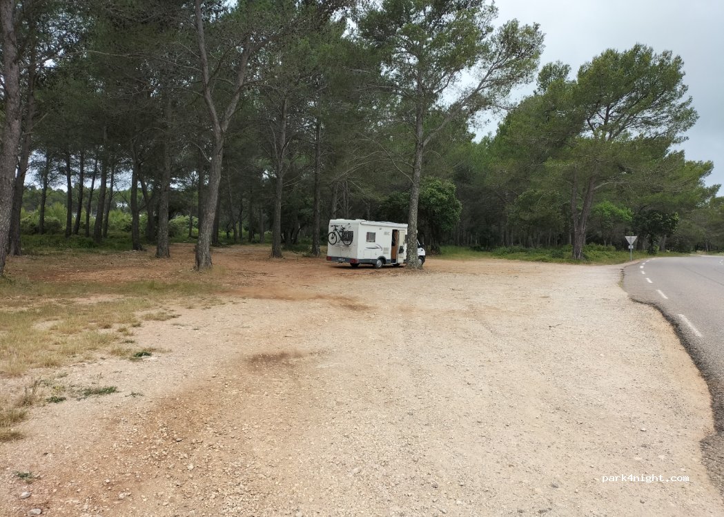 (83330) Le Castellet - 10 Chemin de l'Empereur — foto