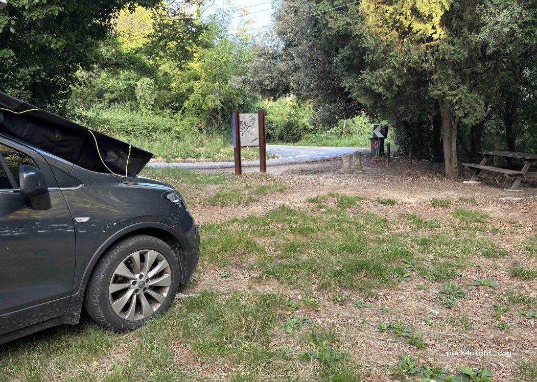 (61121) Pesaro - 18 Strada dei Canneti — foto 2