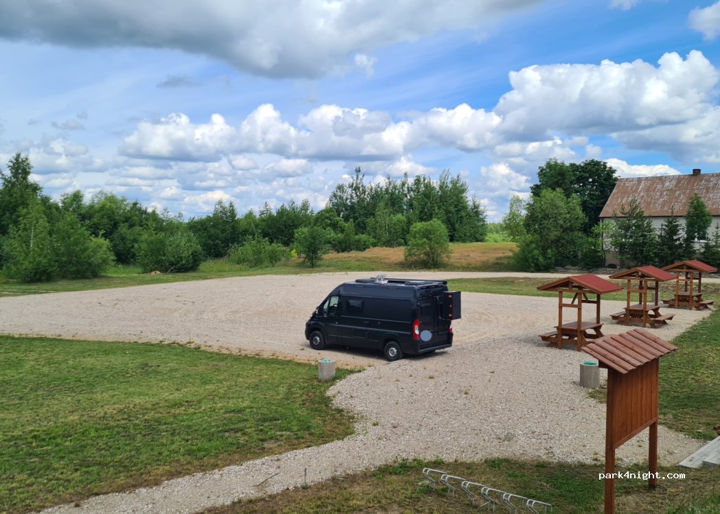 (19-213) Mścichy - Unnamed Road — foto
