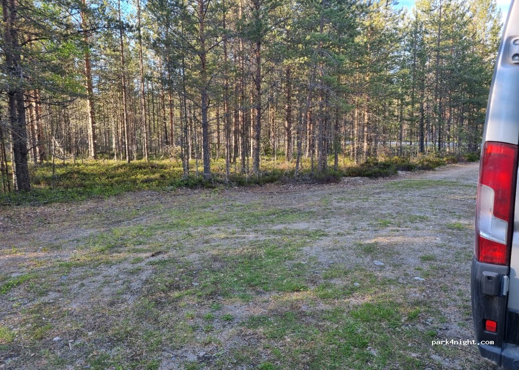 (905 81) Umeå - — foto 2
