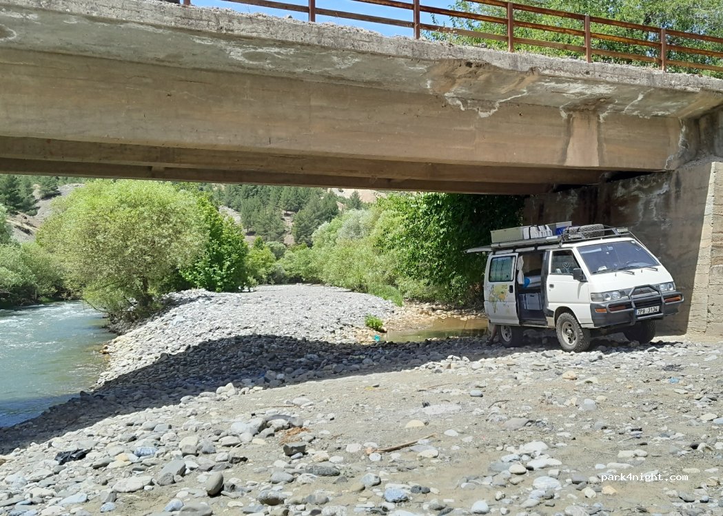 (56460)  - Demirışık Köyü Yolu — foto