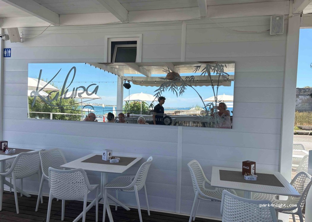 (73010) Porto Cesareo - 192 Via Vincenzo Monti — foto