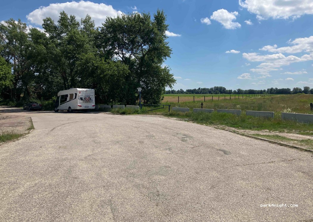 (2316) Tököl - Unnamed Road — foto 2