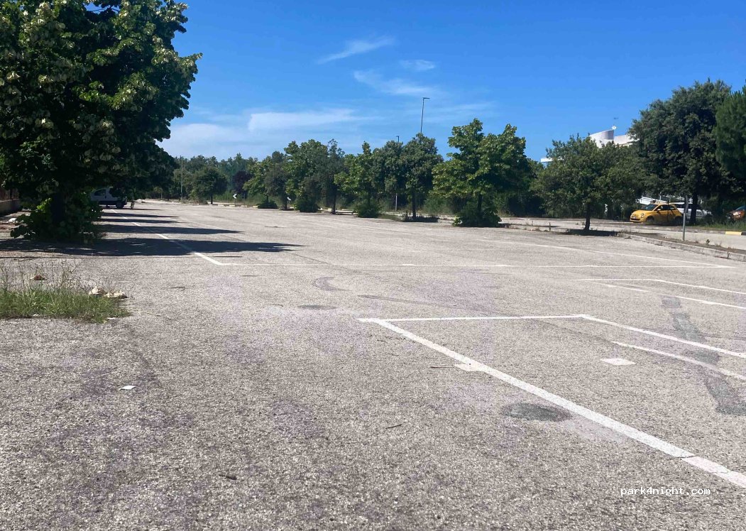 (64021) Giulianova - 378 Via Galileo Galilei — foto