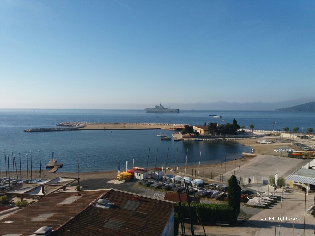 (83000) Toulon - 2-264 Corniche Général de Gaulle — foto 2