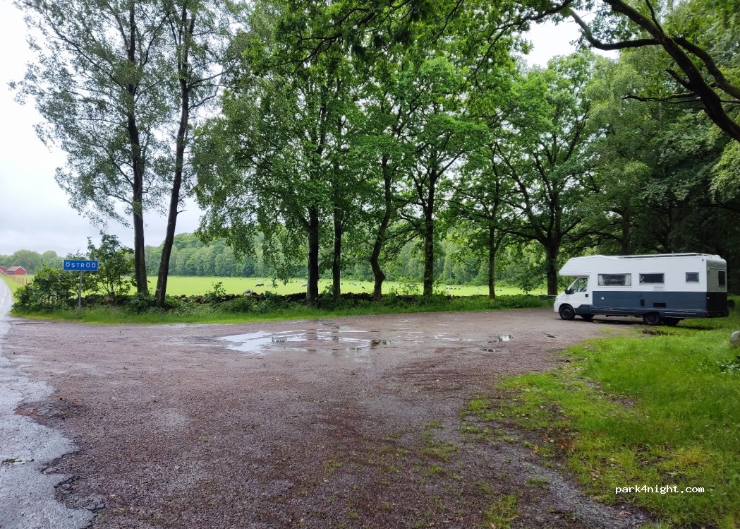 (432 77) Tvååker - — foto