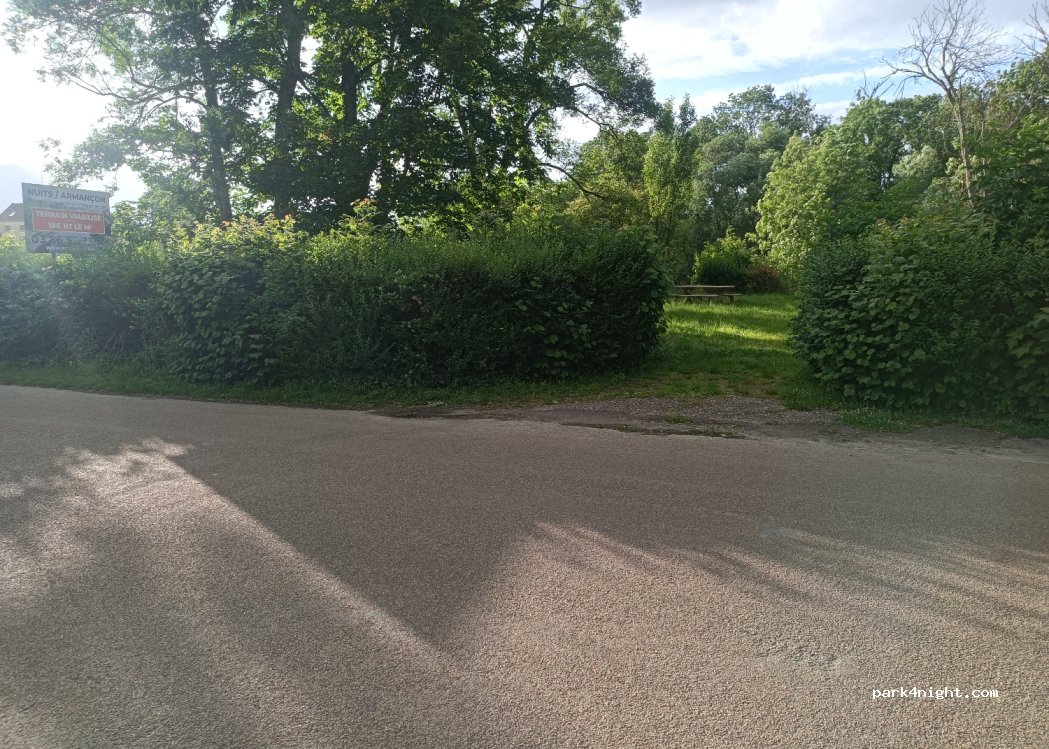 (89390) Ravières - 17 Rue de la Libération — foto