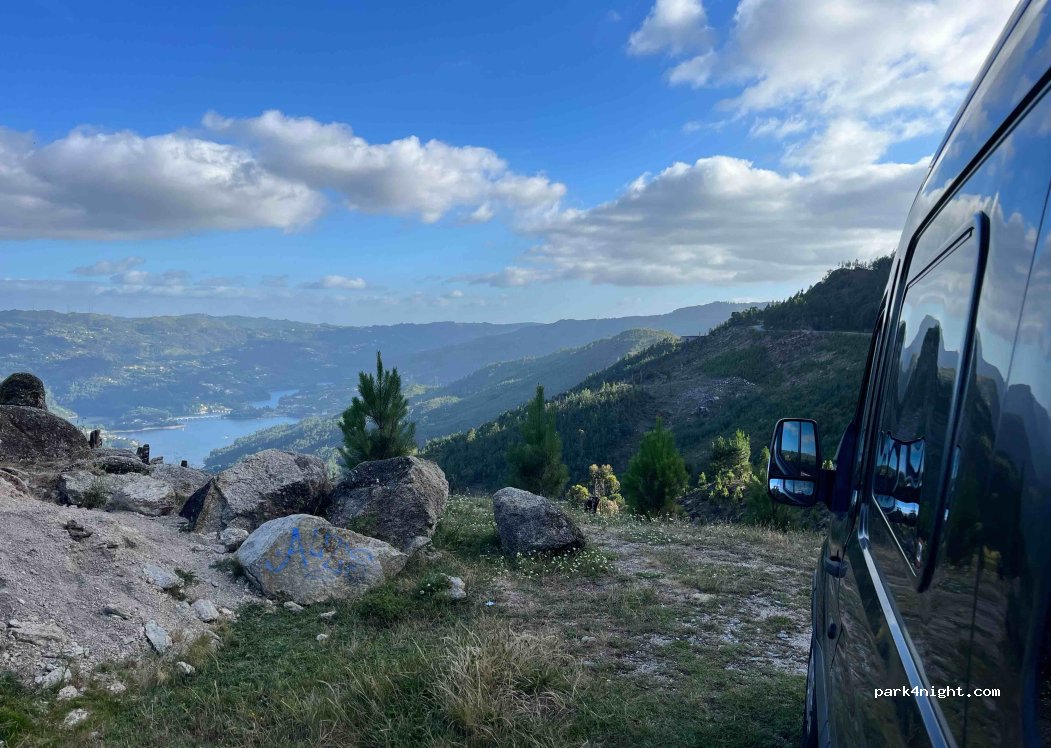 (4845) Vilar da Veiga - Rua de Lamas — foto