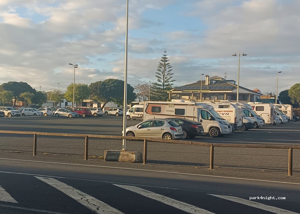 (21100) Punta Umbría - 4 Avenida Ciudad de Huelva — foto 5