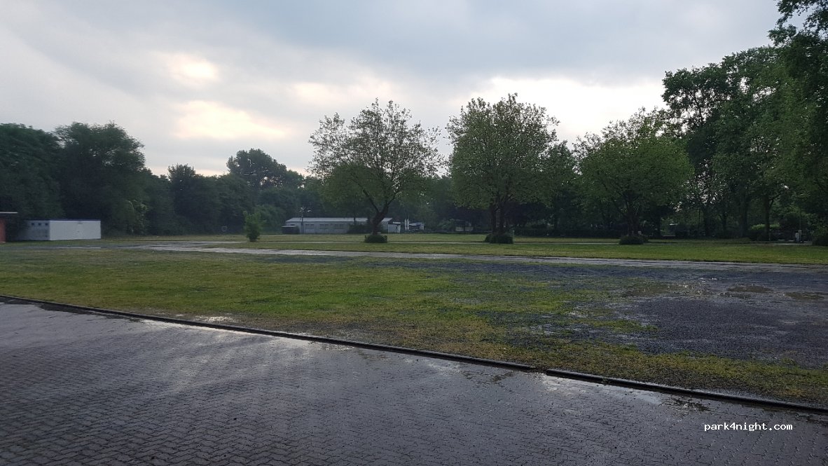 (31157) Sarstedt - 1 Am Festplatz — foto