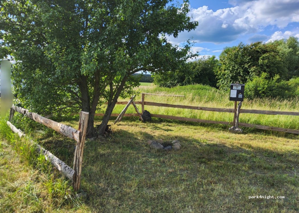 (267 51) Točník - — foto