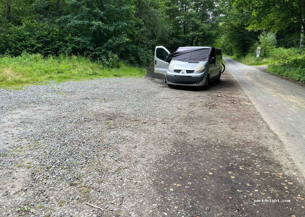 (687 06) Salaš - — foto 2