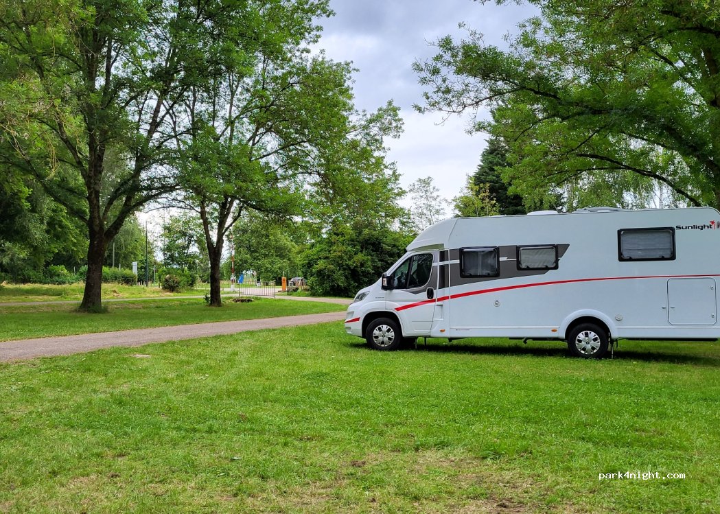 Aire de camping-car classique Nonsard — foto 2
