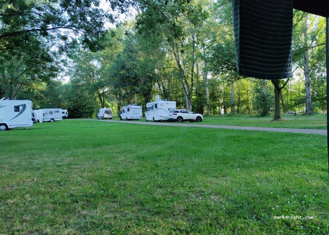 Aire de camping-car classique Nonsard — foto 3