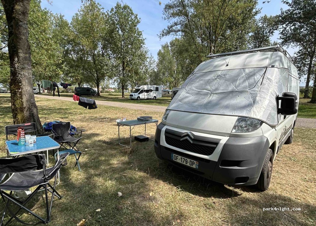 Aire de camping-car classique Nonsard — foto 5