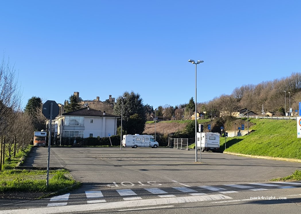 Parcheggio P 5 per camper — foto 2