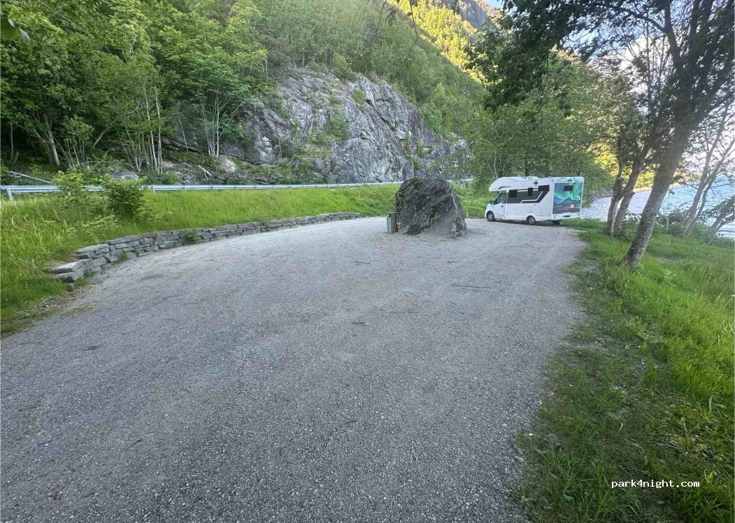 (5612)  - Ålvikvegen — foto 5