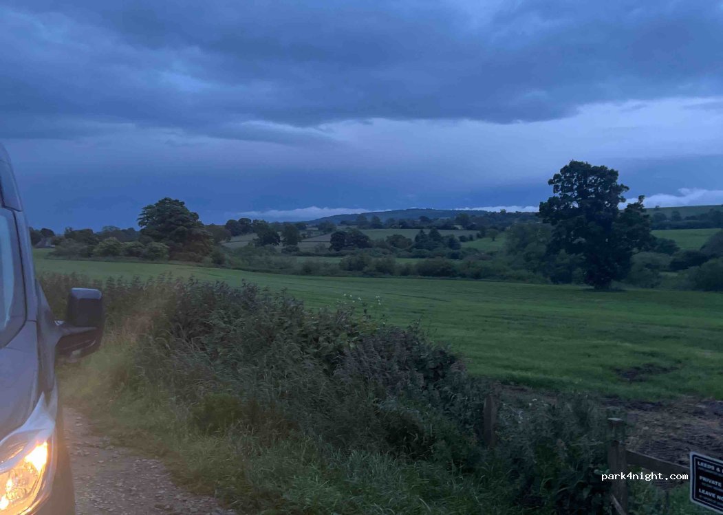 (DL8 5HD) Leyburn - Low Lane — foto