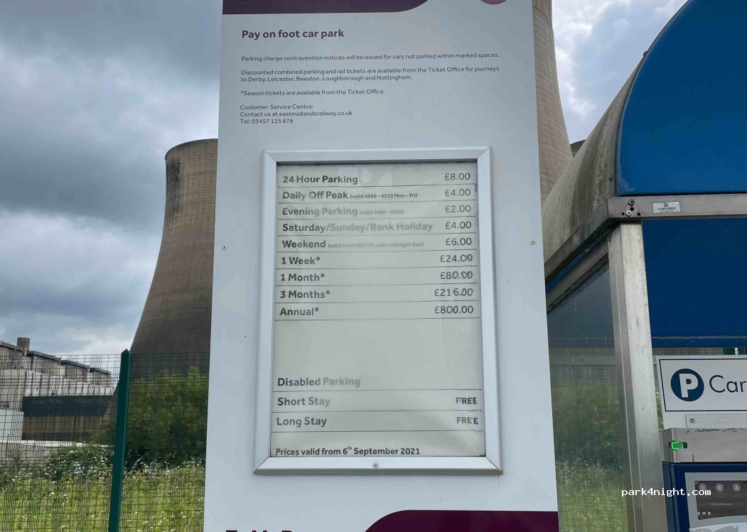 (NG11 0EB) Nottingham - Unnamed Road — foto