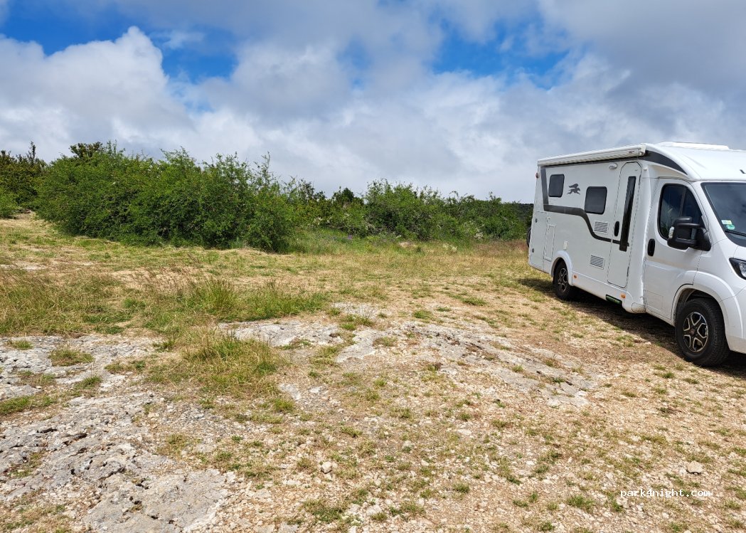 (48210) Gorges du Tarn Causses - Unnamed Road — foto 2